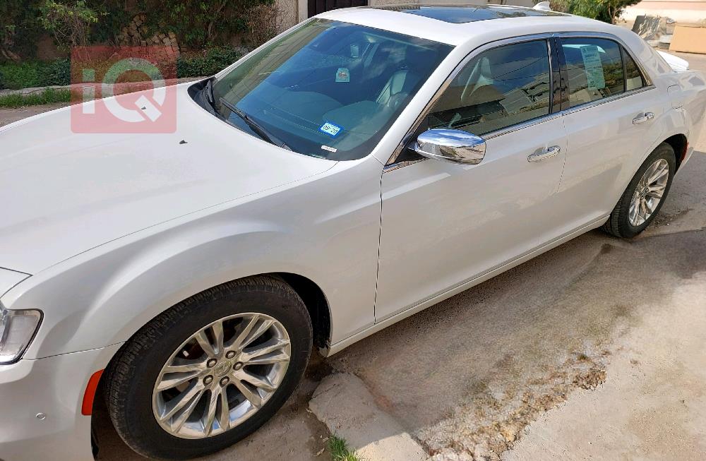 Chrysler 300